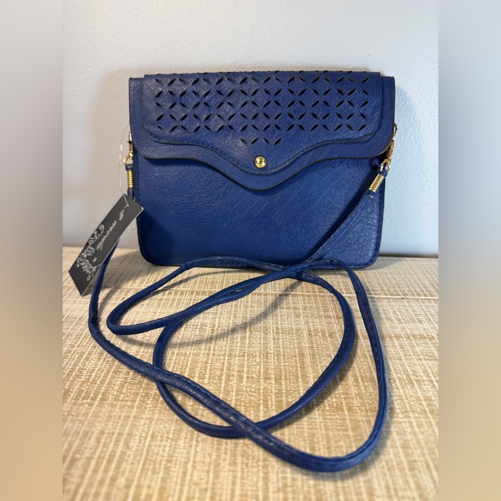 NWT 2 moda Blue Small Crossbody Bag